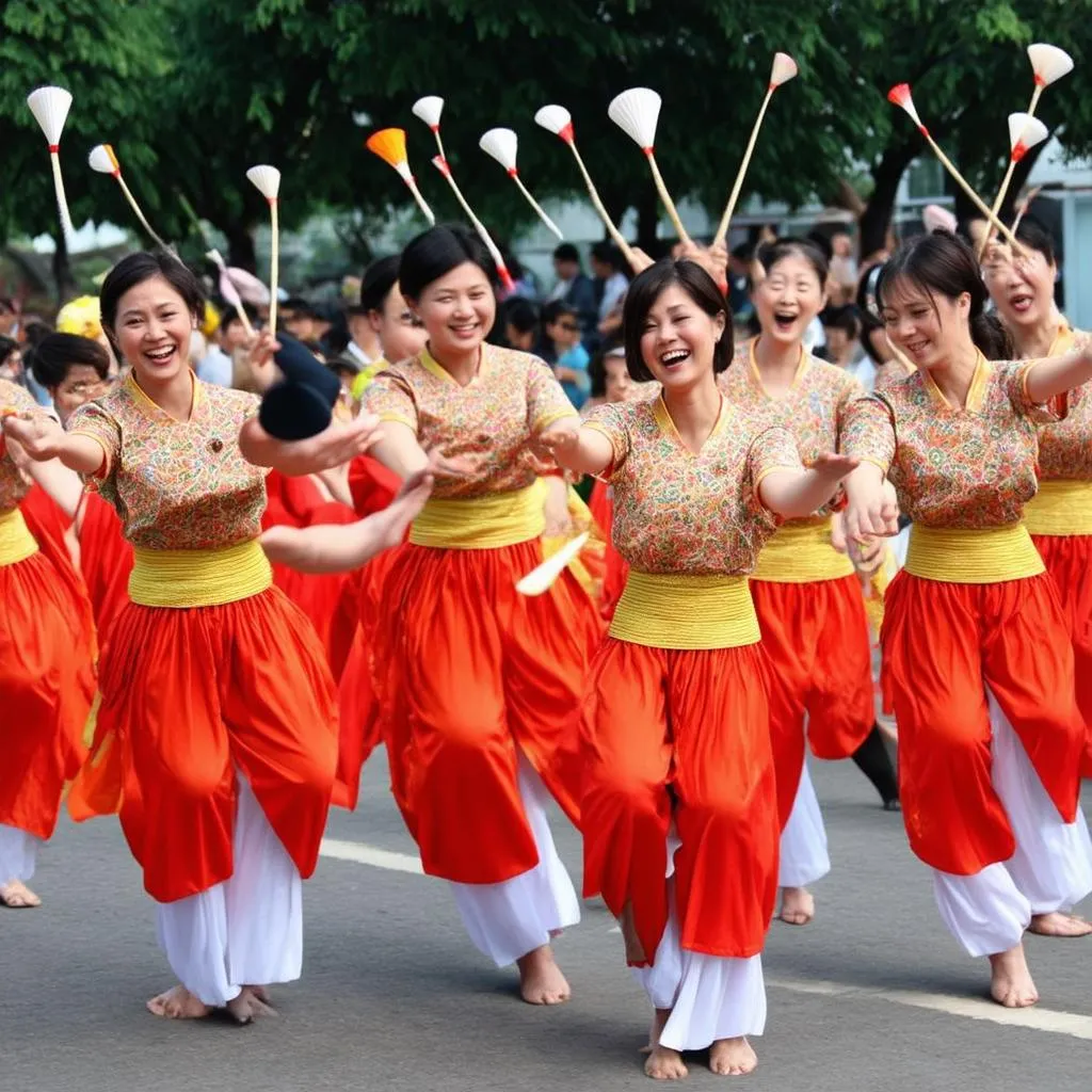 ném còn trong lễ hội